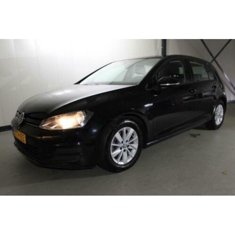 Volkswagen Golf 1.6 TDI*NAV*LEDER*TEL*STOELVER.*PDC*HAAK*CRU