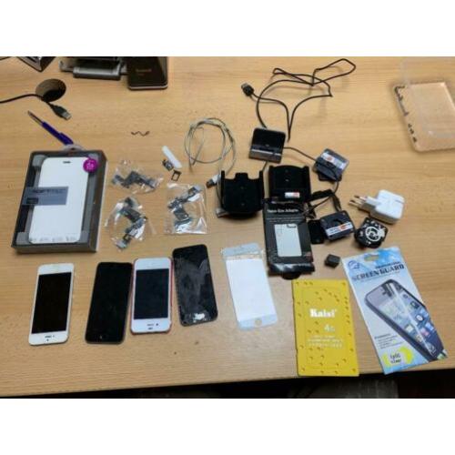 Partij oude Iphone's en onderdelen, car houders etc