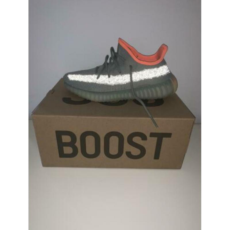Yeezy 350 v2 desert stage