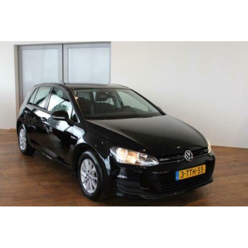 Volkswagen Golf 1.6 TDI*NAV*LEDER*TEL*STOELVER.*PDC*HAAK*CRU