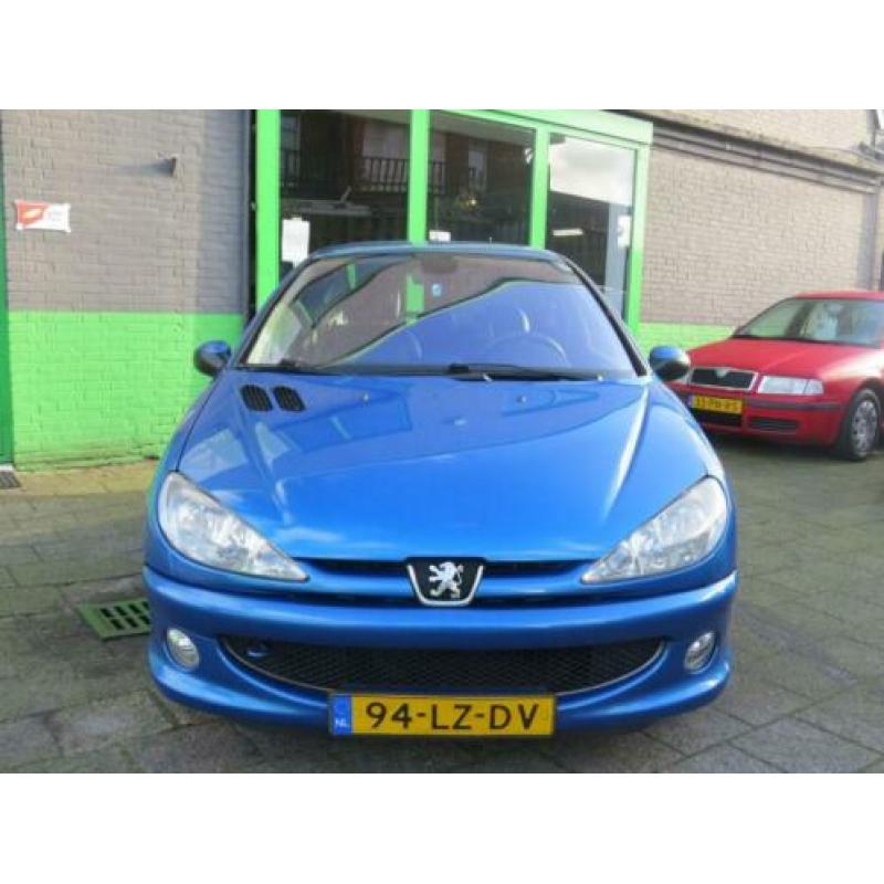Peugeot 206 1.6-16V XS UNIEKE AANBIEDING LEES DE ADV. TEKST