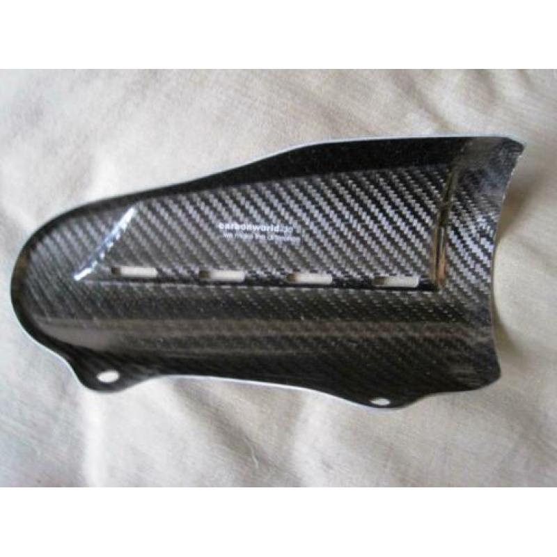 Ducati Diavel carbon hitteschild