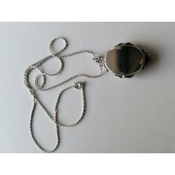 Antieke zilveren medaillon & zilveren ketting