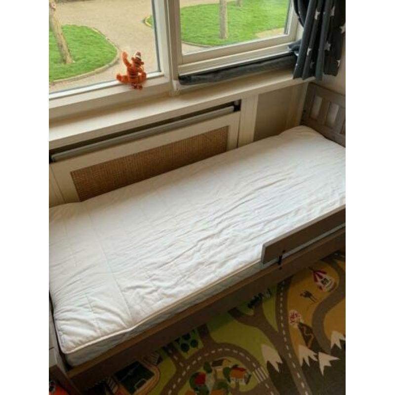 Peuter / junior bed van Ikea. Incl. lattenbodem en matras!