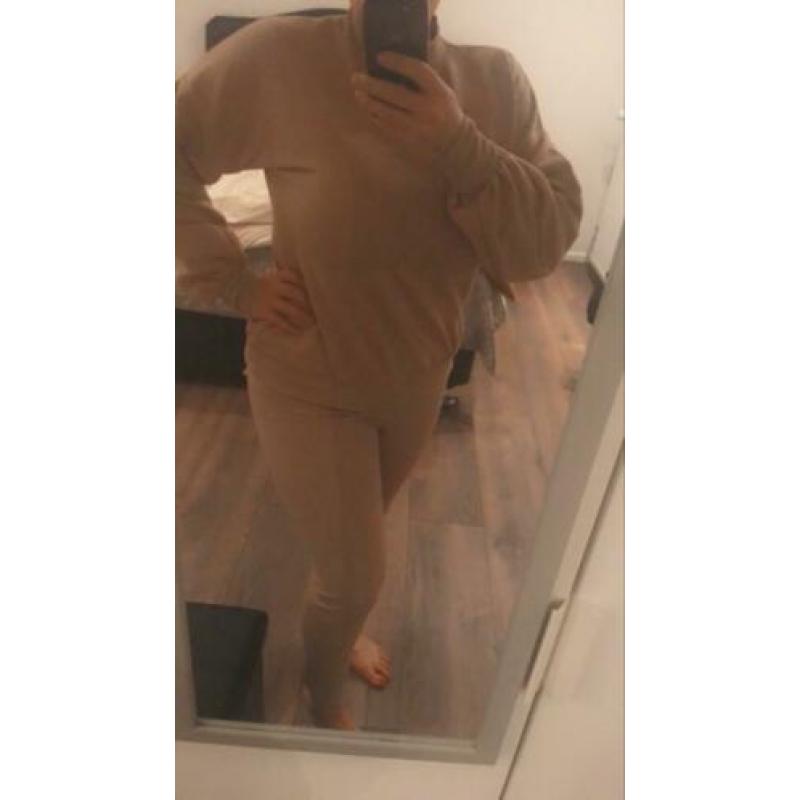 Trainingspak boohoo maat 38