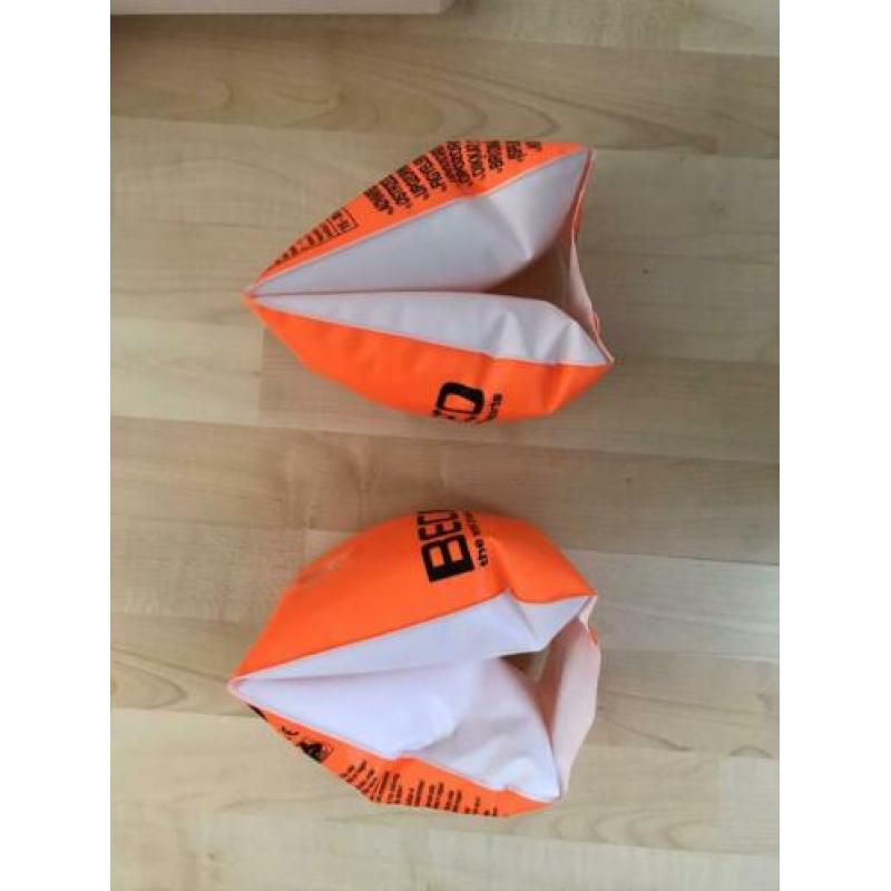 Zwembandjes kinderen 15- 30kg oranje