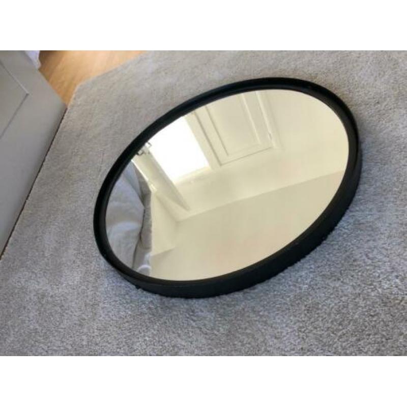 Ronde Spiegel Metaal Zwart “Lauren” Ø56cm