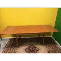 V_ tafel eettafel vintage uitschuifbaar