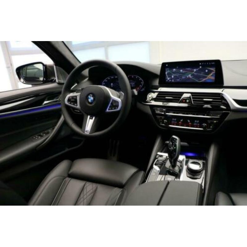 BMW 5 Serie Sedan M 550i xDrive High Executive M Sport / Aut