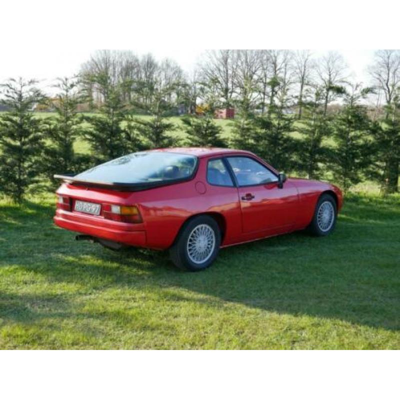 MOOIE & EERLIJKE Porsche 924 compleet en in goede staat!