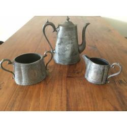 3 delig Antiek Theeservies,Engels Plate, uit 1900