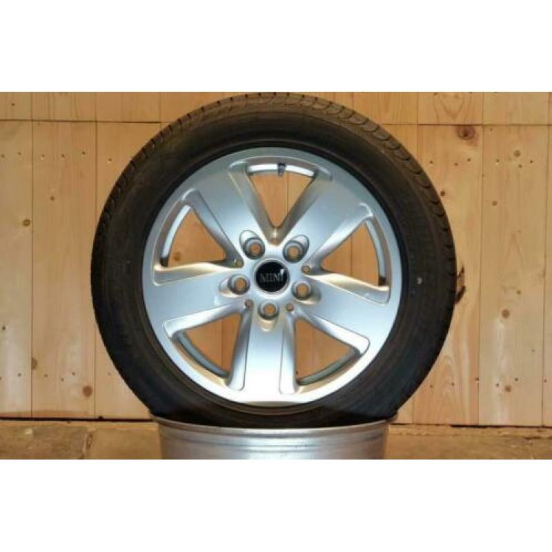 0320 | 16'' Mini velgen met demo banden | Bridgestone 6 mm