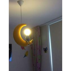 Mannetje op de maan lamp, kinderlamp