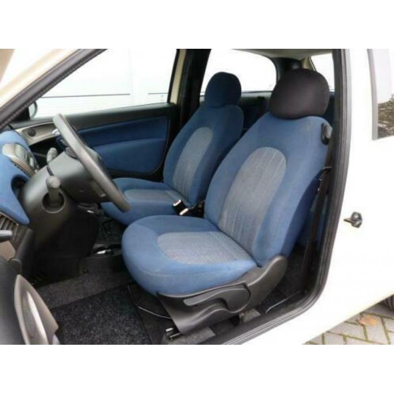 Lancia Ypsilon 1.2 Special Edition (60pk) Airco / Lichtmetaa
