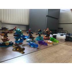 15 Skylanders