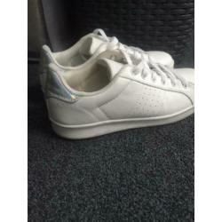 Blue box witte sneakers mt 37 zgan