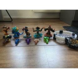 15 Skylanders