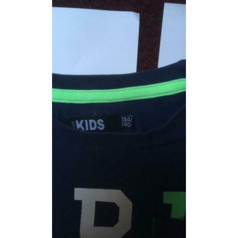 Shirt, Europe kids, maat 134/140, blauw