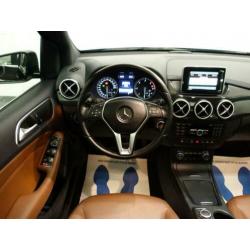 Mercedes-Benz B-Klasse 180 CDI Prestige AMG Line Autom Panod
