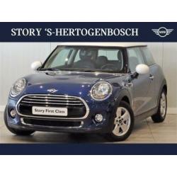 MINI Hatchback Cooper Business Automaat 3 deurs / Airconditi