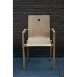Stoel onbekend design