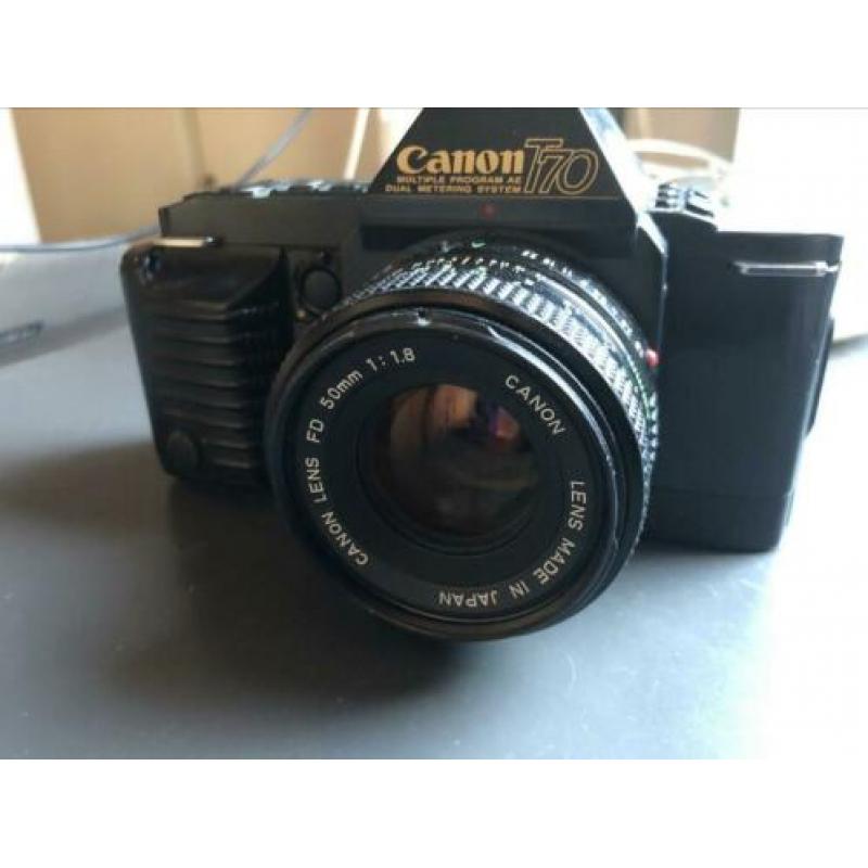 Canon T70 met FD 50mm 1.8 lens