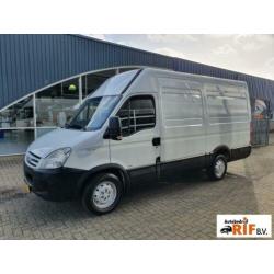 Iveco daily 35s12 l2h2 2.3 jtd 116 pk