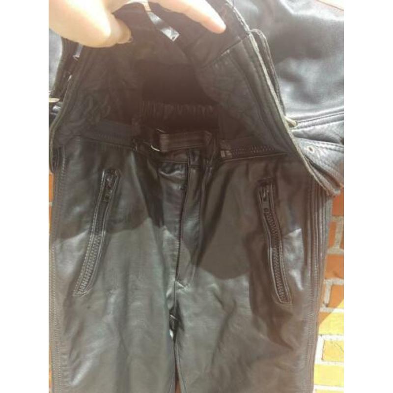 Leren motorpak motorjas motorbroek leer maat 54 (dames 42)