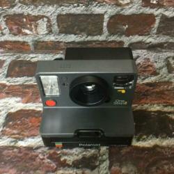 Polaroid | OneStep2 | I-Type camera | Met 2x8 instant film