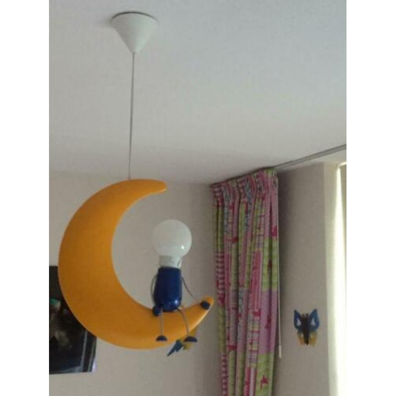 Mannetje op de maan lamp, kinderlamp