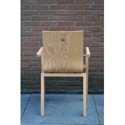 Stoel onbekend design