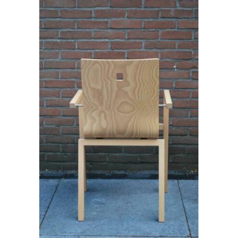 Stoel onbekend design