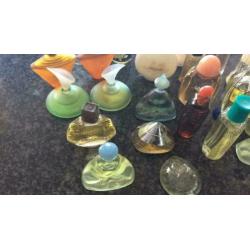 25 Volle miniatuur parfumflesjes 7,5 tot 15ml