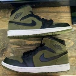Nike air jordan 1's