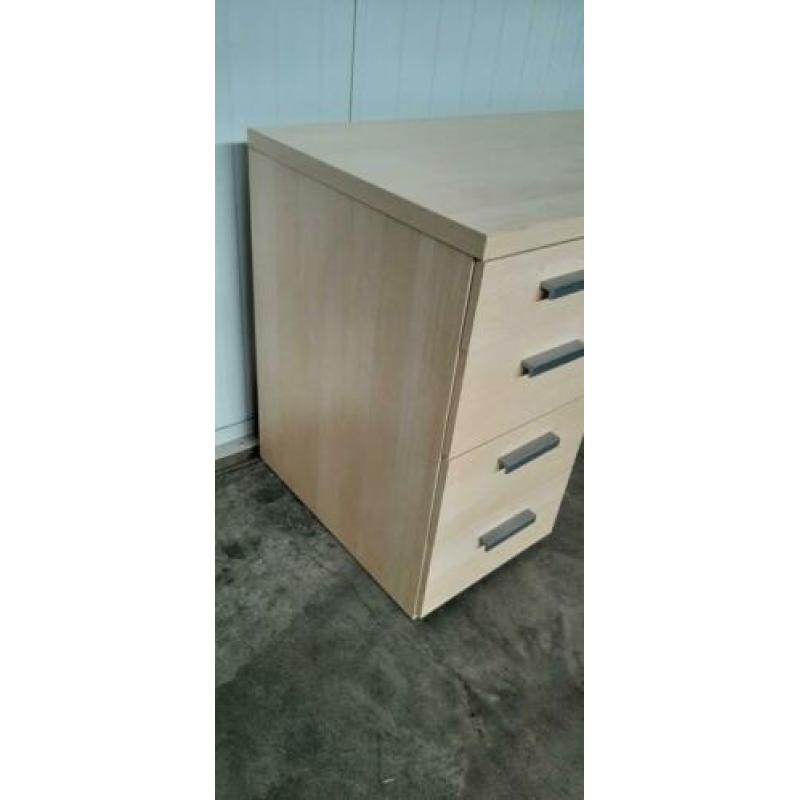 MPH 4010-72 Modern bureau met ladeblok