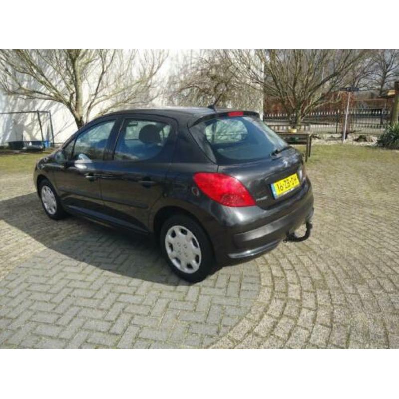 Peugeot 207 1.4 HDI XR 5DRS AIRCO NAP