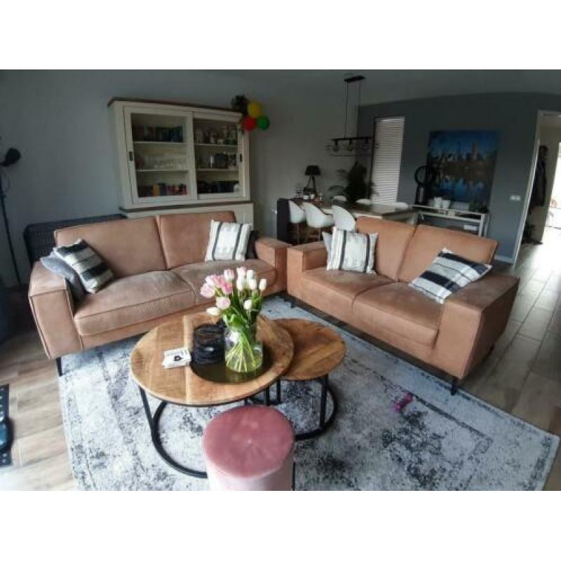 2 en 2,5 zits Barrio bank cognac kleur