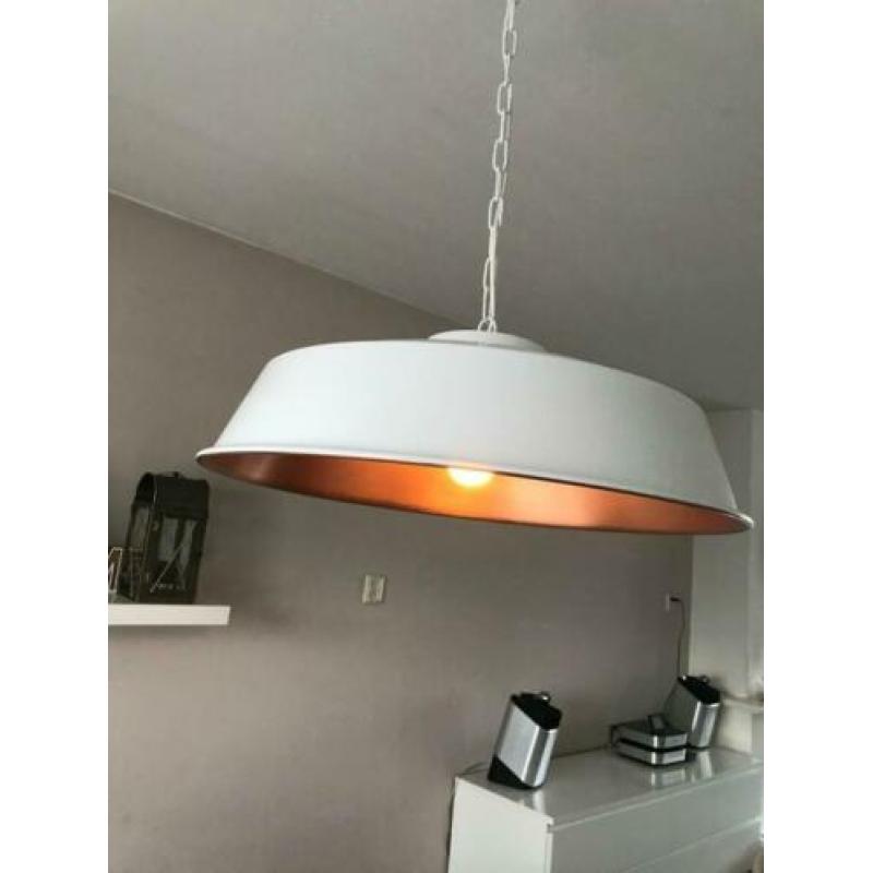 Lamp, hanglamp, tafellamp