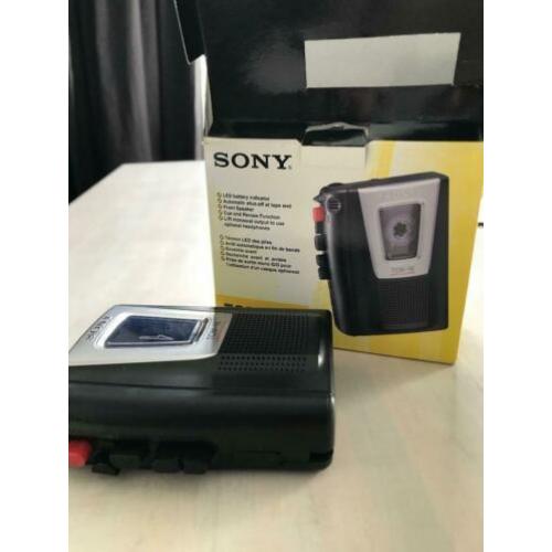 Sony TCM-16 Cassette Recorder/Walkman