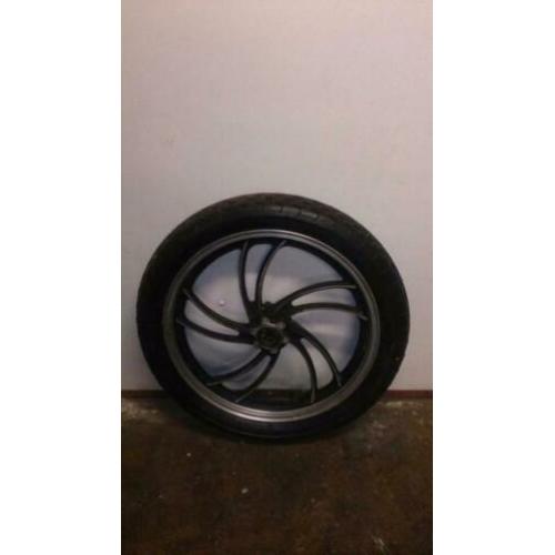 Yamaha XJ750 voorwiel XJ 750 voorvelg velg wiel XJ650 XJ550