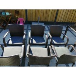 6 tuinstoelen, stapelbaar, merk Bukatchi, incl zitkussens