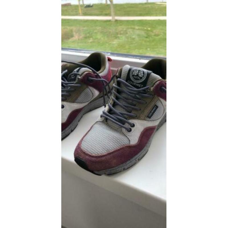 Gourmet sneakers m.38