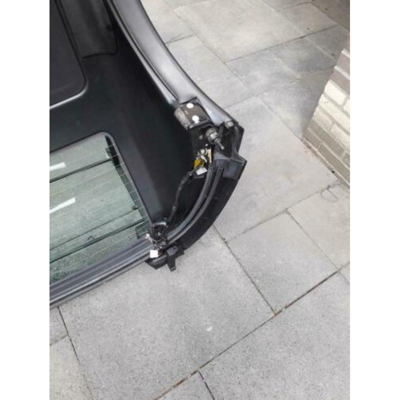 Zwarte hardtop winterkap Streetka met trolley