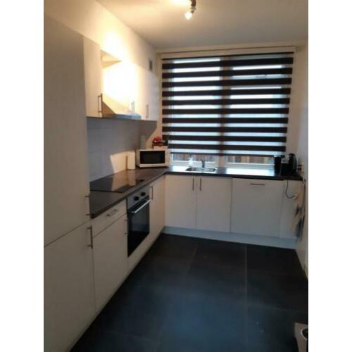 Complete witte hoek keuken