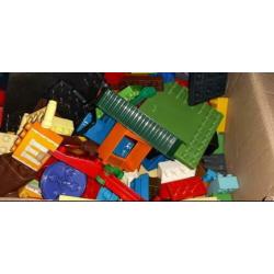 doos met blokken van Mega bloks