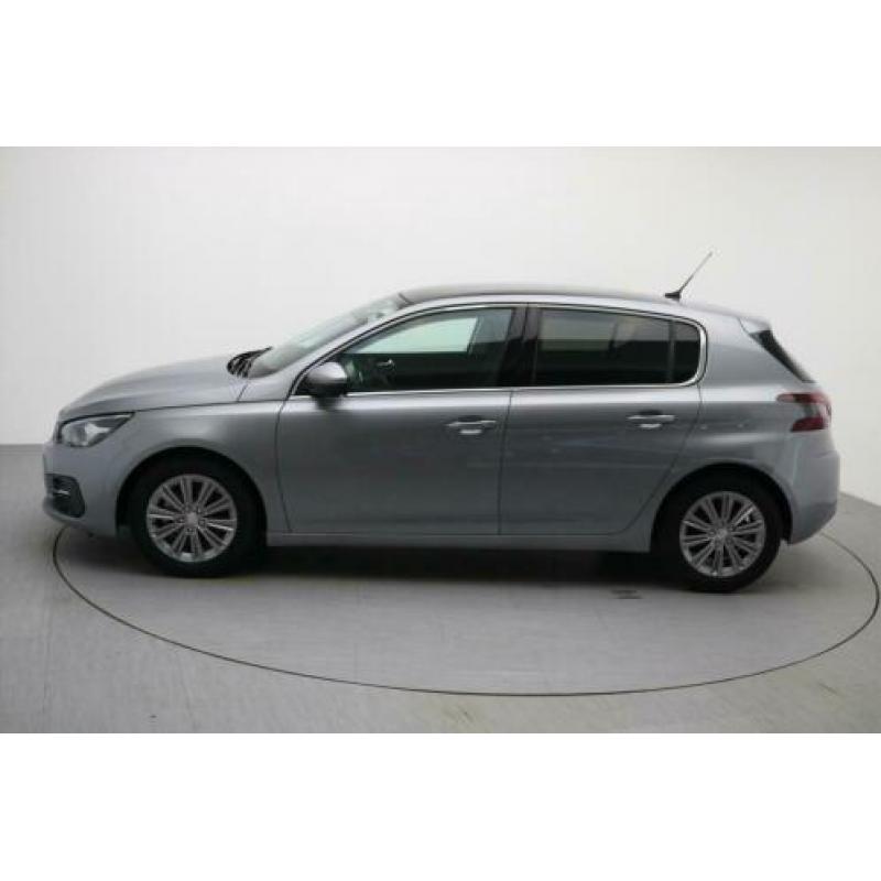 PEUGEOT 308 1.2 PureTech 110PK Allure | PANO | DAB+