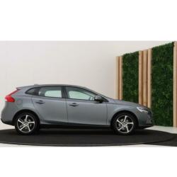 Volvo V40 2.0 T2 Momentum | Camera | LED | PDC V+A | Navigat