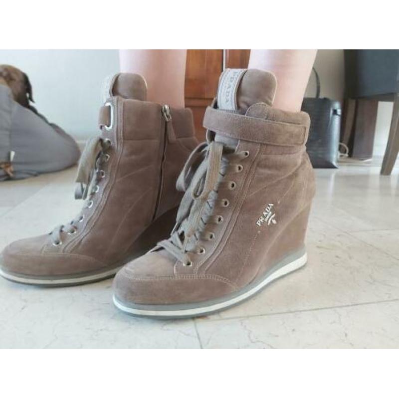 PRADA schoenen maat 40