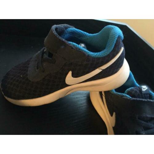 Nike sneakers maat 22 - donker blauw