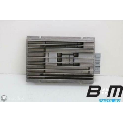 Versterker VW Transporter T5 GP 7L0035466